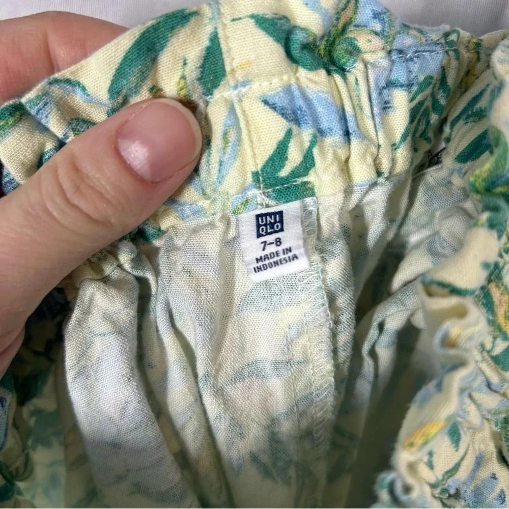 Uniqlo | Linen Easy Shorts Floral Kids Green Blue Girls Size 7/8